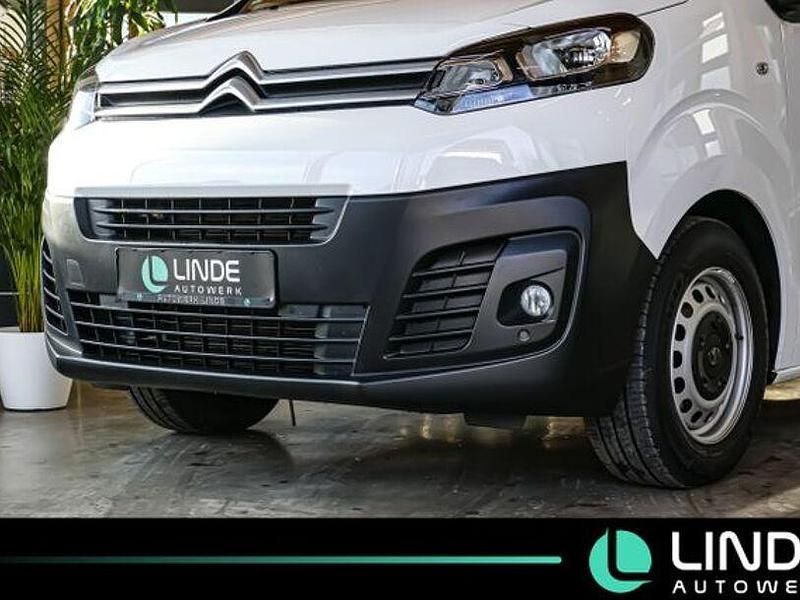 Gebraucht Citroën Jumpy 150 PS (110 kW) 2021 Lack weiss banquise/typ aussen Van / Kleinbus