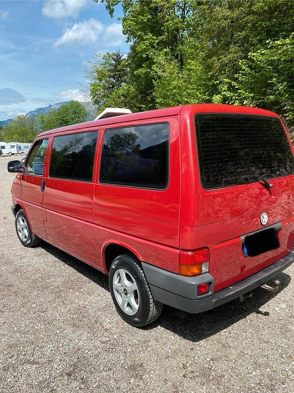 Gebraucht VW Caravelle 116 PS (85 kW) 1995 Rot Van