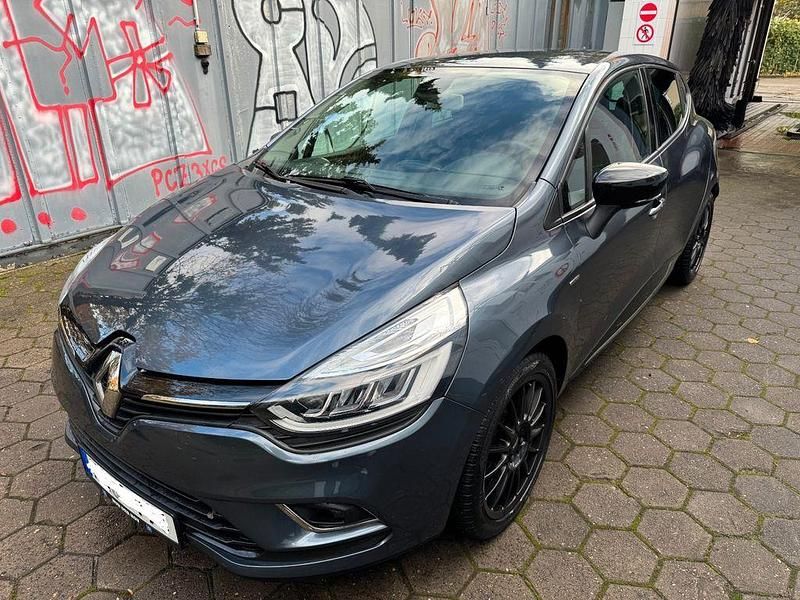 Gebraucht Renault Clio IV LIMITED 90 PS (66 kW) 2017 Grau Limousine