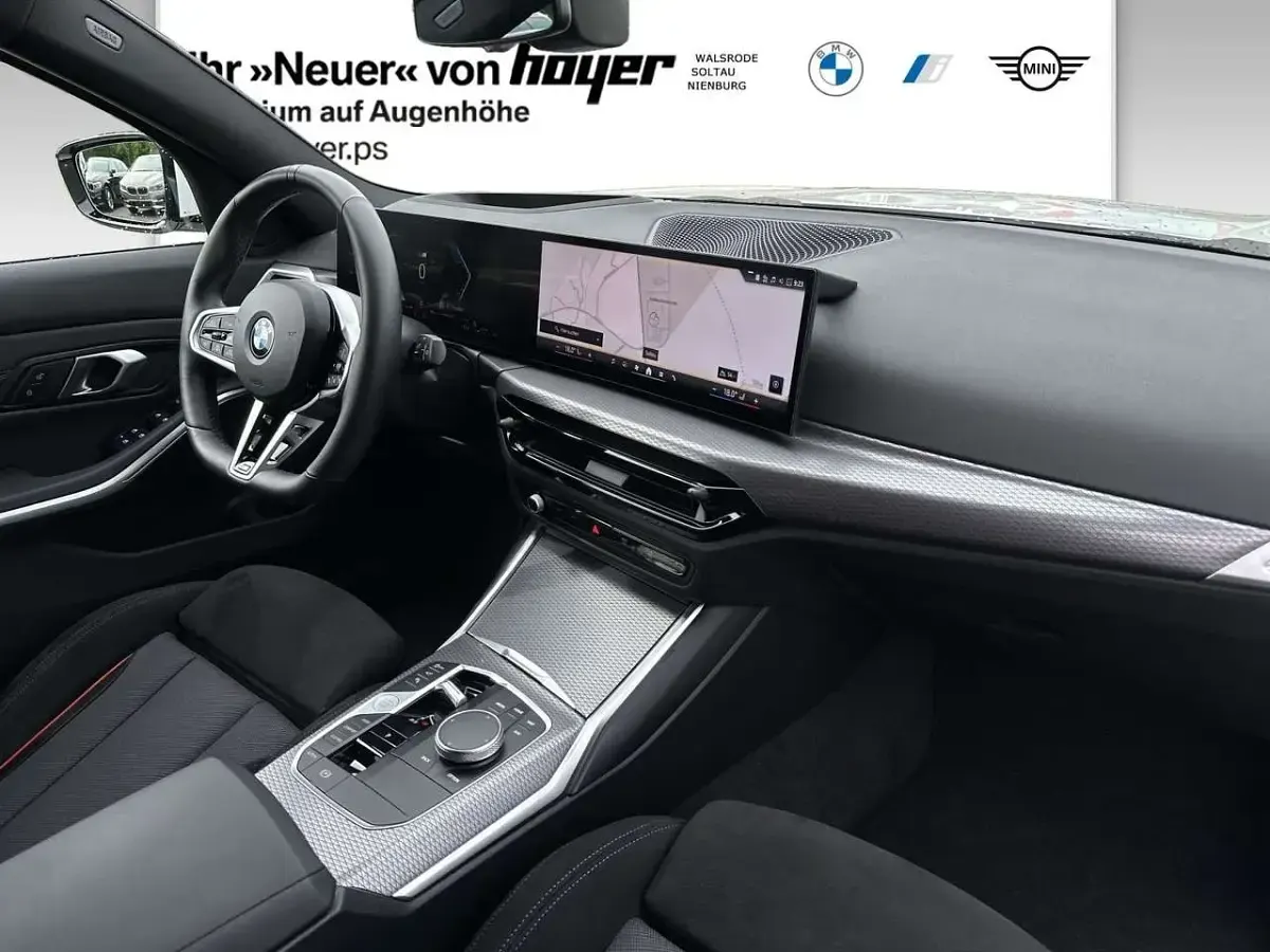 Gebraucht BMW 320 M Sport 190 PS (139 kW) 2025 Alpinweiß uni Kombi