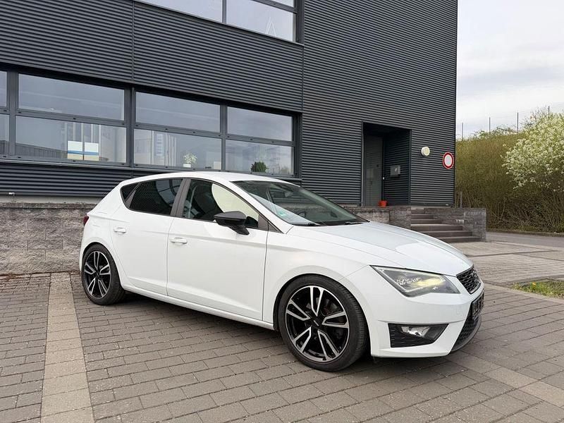 Gebraucht Seat Leon FR 184 PS (135 kW) 2016 Weiß Limousine