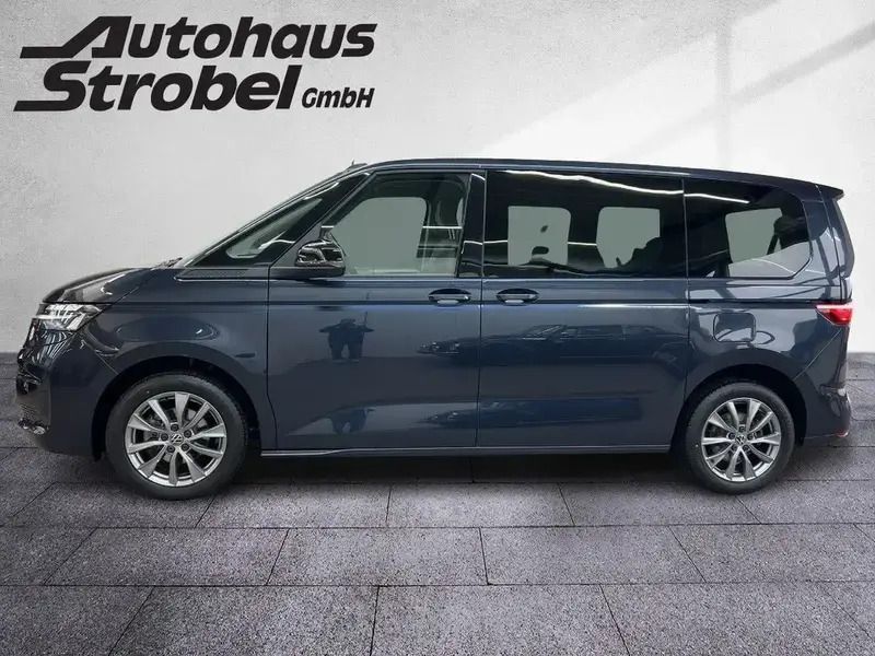 Gebraucht VW T7 Life 136 PS (100 kW) 2022 Starlight blue metallic Van