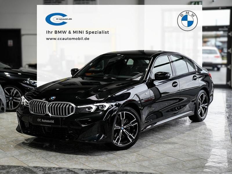 Saphirschwarz Gebraucht 2025 BMW 320 M Sport Limousine | 41.999 € (Guter Preis) - Bild 1/3