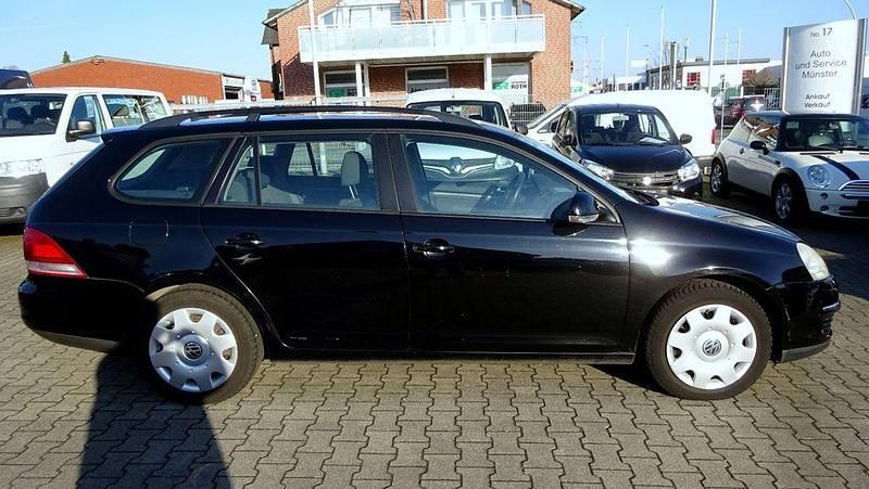 Gebraucht VW Golf V Trendline 105 PS (77 kW) 2008 Schwarz Kombi