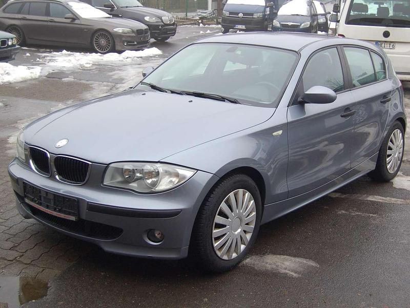 Gebraucht BMW 118 129 PS (94 kW) 2005 Quarzblau metallic Kleinwagen