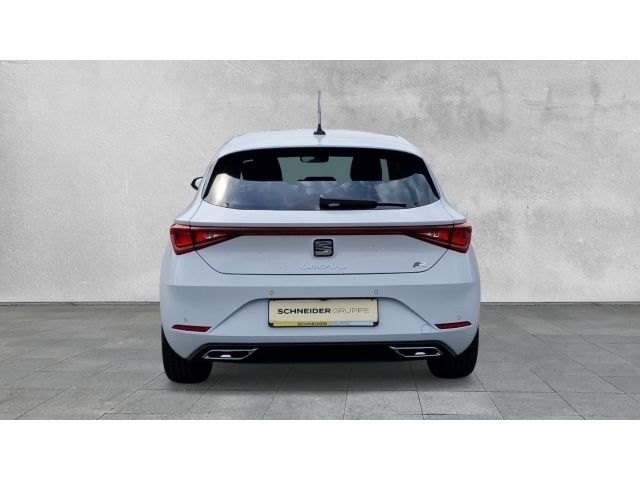 Nowe Seat Leon 150 KM (110 kW) 2025 Biały Sedan/Limuzyna