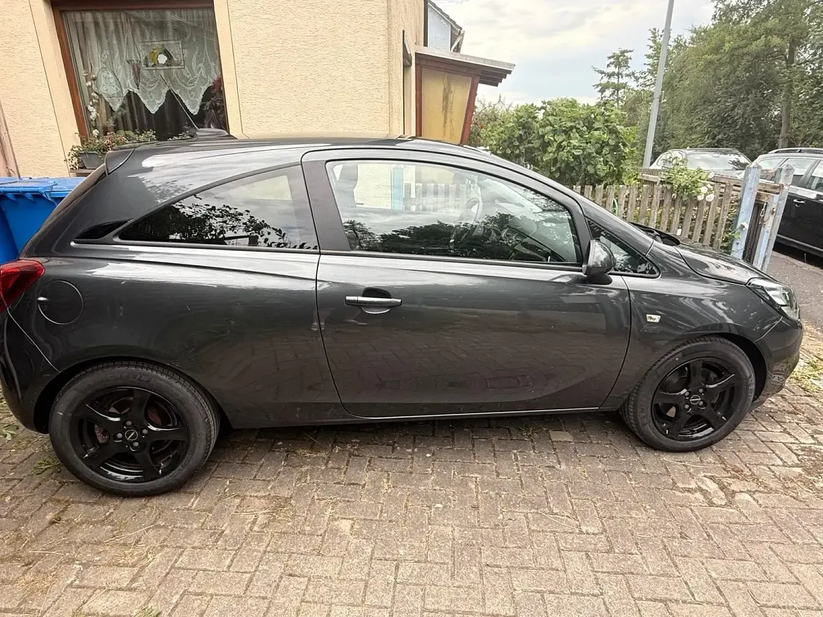 Gebraucht Opel Corsa 100 PS (73 kW) 2018 Grau Kleinwagen