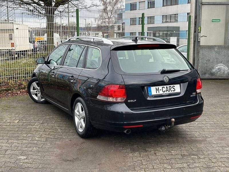 Gebraucht VW Golf VI Comfortline 105 PS (77 kW) 2011 Schwarz Kleinwagen