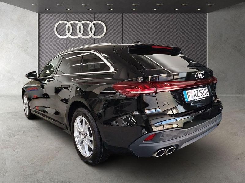 Gebraucht Audi A5 Sport 204 PS (150 kW) 2026 Schwarz Kombi