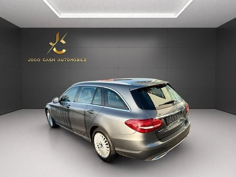 Gebraucht Mercedes C220 170 PS (125 kW) 2018 Grau Kombi