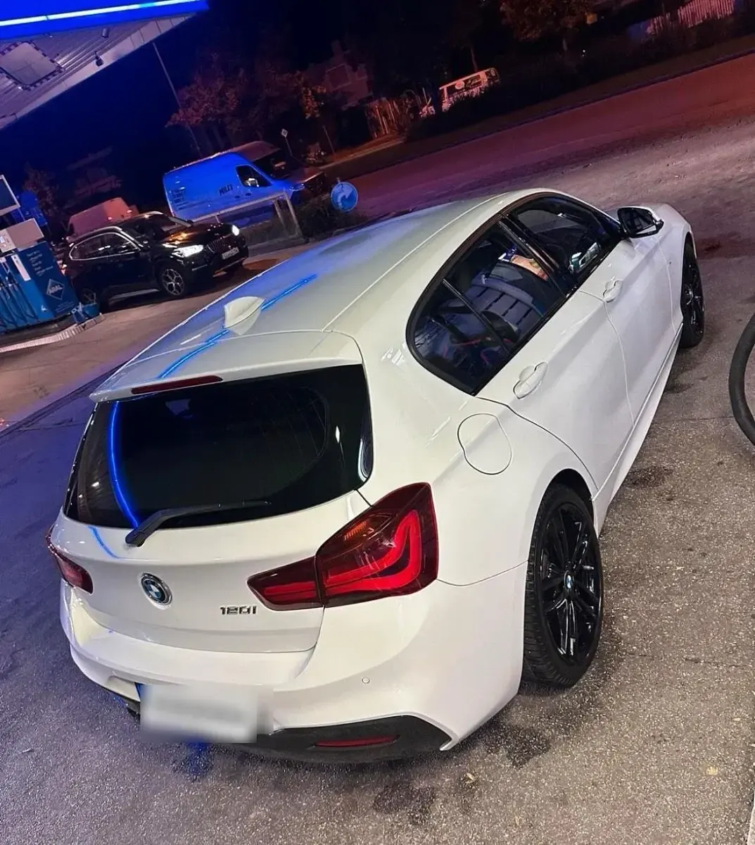 Gebraucht BMW 120 M Sport 184 PS (135 kW) 2018 Weiß Kleinwagen