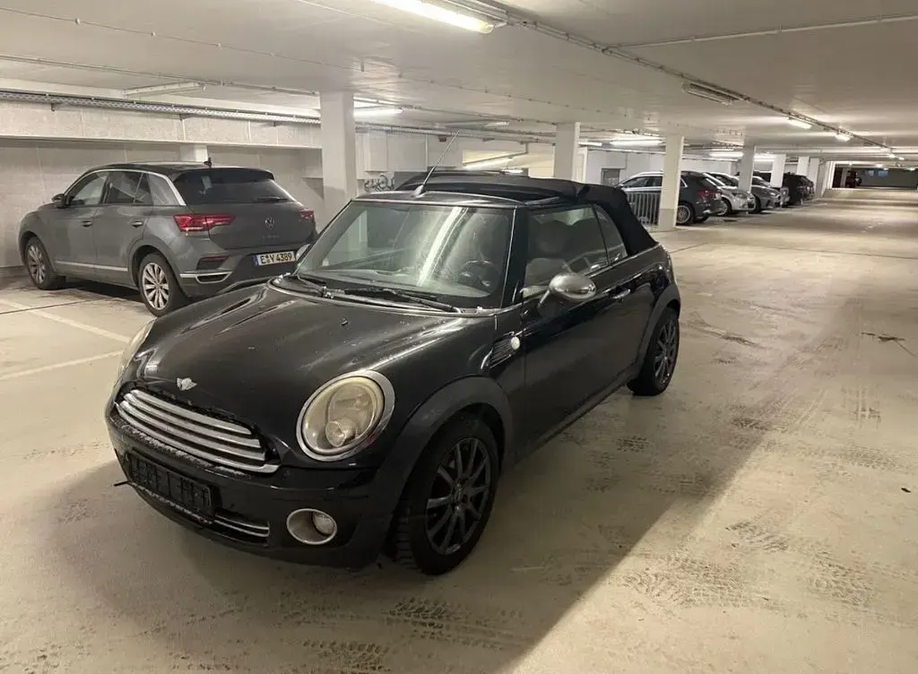 Gebraucht Mini Cooper Cabriolet 120 PS (88 kW) 2010 Schwarz Cabrio