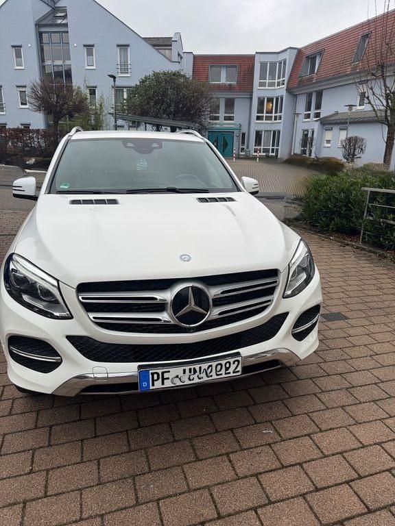 Gebraucht Mercedes GLE350 258 PS (189 kW) 2016 Weiß SUV