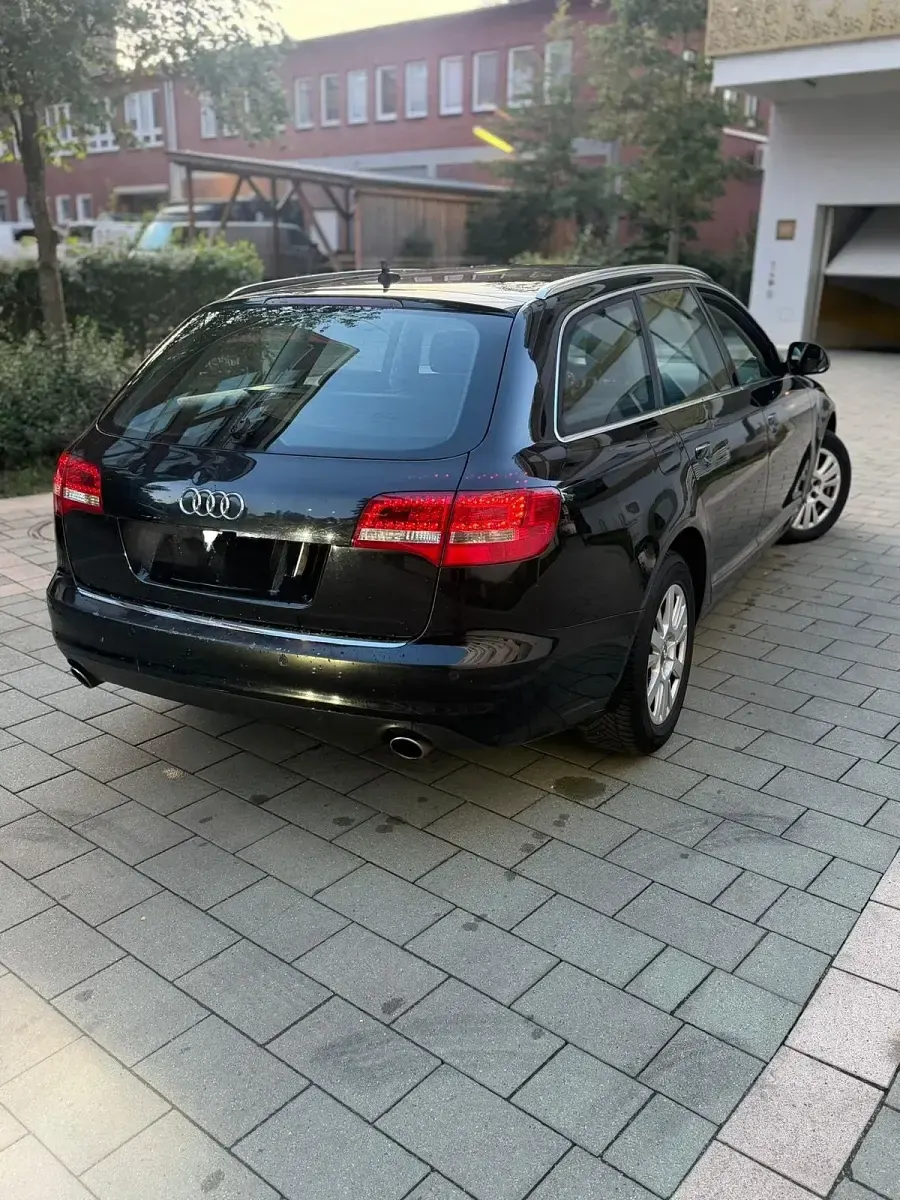 Gebraucht Audi A6 190 PS (139 kW) 2010 Schwarz Kombi