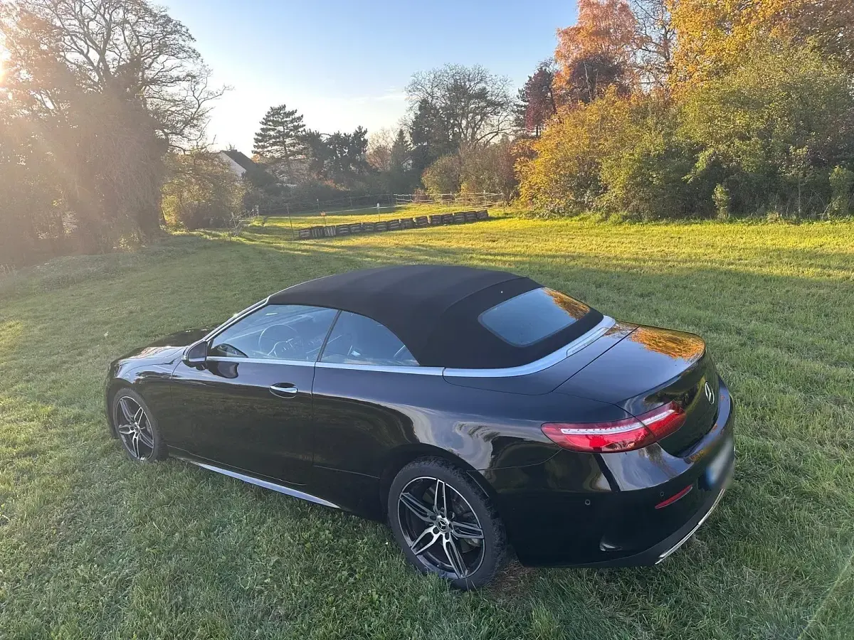 Gebraucht Mercedes E450 AMG line 367 PS (269 kW) 2019 Schwarz Cabrio