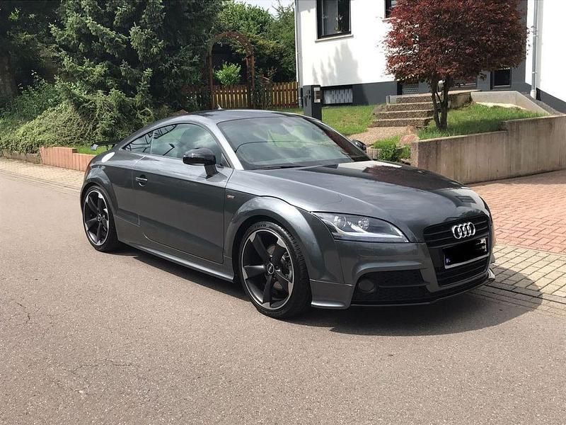 Gebraucht Audi TT Competition 211 PS (155 kW) 2014 Grau Coupé