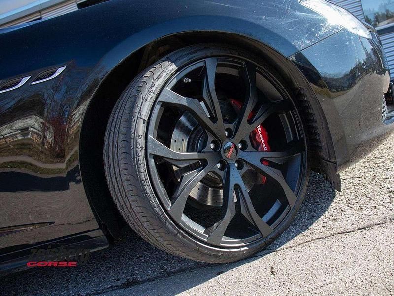 Gebraucht Maserati Ghibli 409 PS (300 kW) 2014 Schwarz Limousine