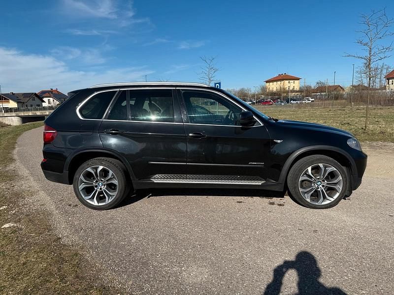 Gebraucht BMW X5 235 PS (172 kW) 2010 Schwarz SUV