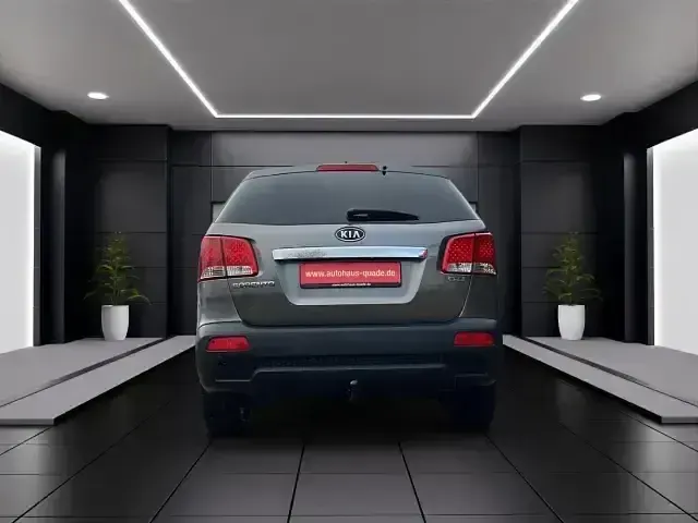 Gebraucht Kia Sorento Vision 197 PS (144 kW) 2011 Silber SUV