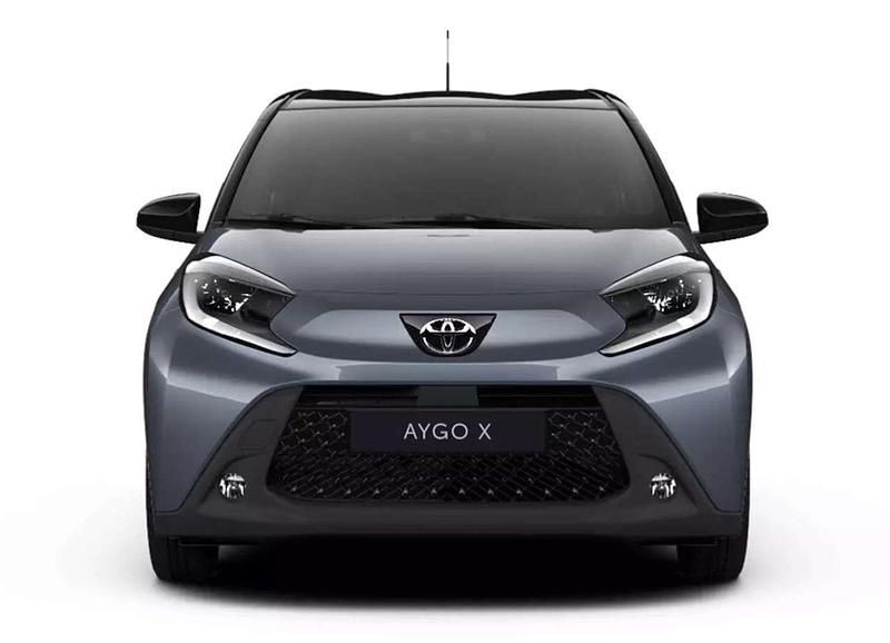 Neu Toyota Aygo 72 PS (52 kW) 2025 Celestite grey metallic/ night Kleinwagen