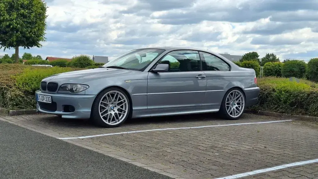 Używany BMW 330 Performance 204 KM (150 kW) 2003 Srebrny Coupe