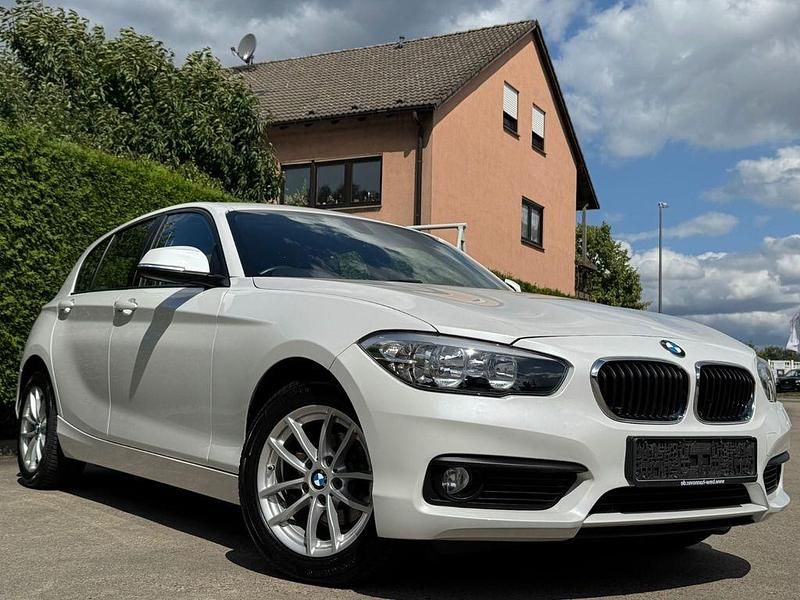 Weiß Gebraucht 2016 BMW 116 Advantage Kleinwagen | 10.400 € (Fairer Preis) - Bild 1/4