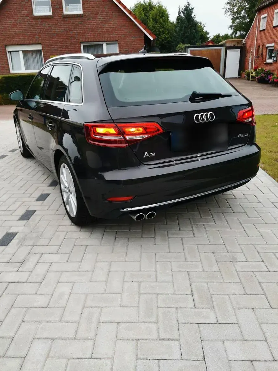 Gebraucht Audi A3 150 PS (110 kW) 2017 Braun Limousine