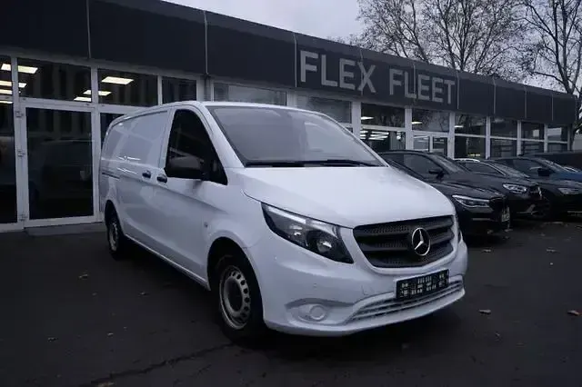 Gebraucht Mercedes Vito 136 PS (100 kW) 2019 Weiß Van