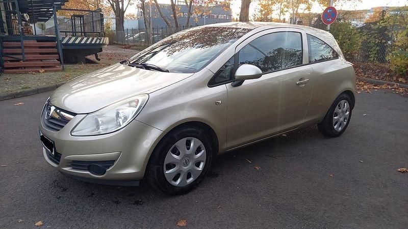 Beige Gebraucht 2009 Opel Corsa Limousine | 1.600 € (Superpreis) - Bild 1/4