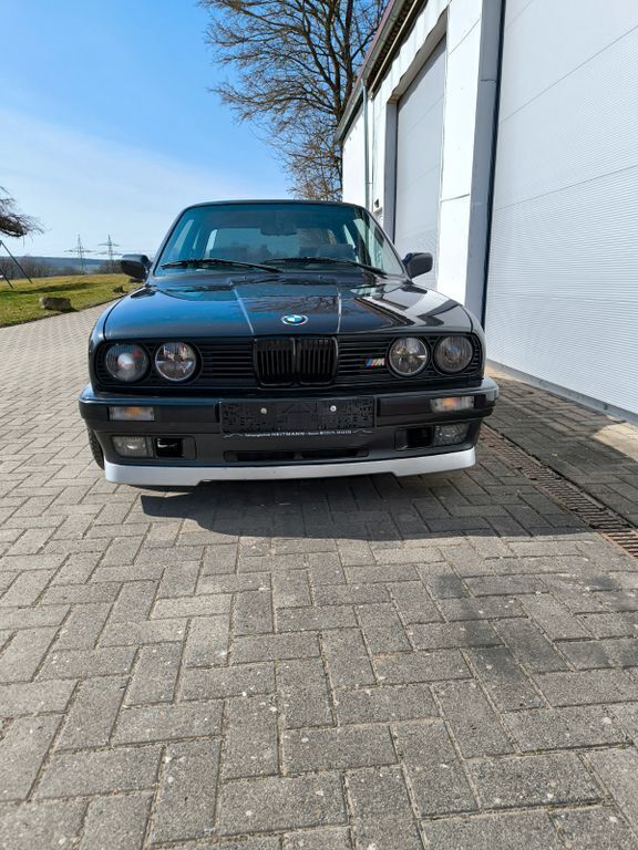 Schwarz Gebraucht 1989 BMW 318 Performance Coupé | 17.900 € - Bild 1/4
