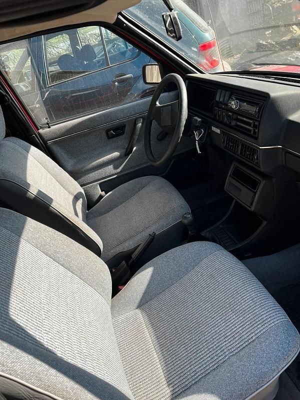 Gebraucht VW Golf II 75 PS (55 kW) 1990 Rot Kleinwagen