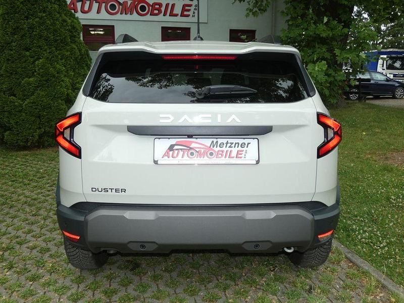 Gebraucht Dacia Duster 131 PS (96 kW) 2024 Beige SUV