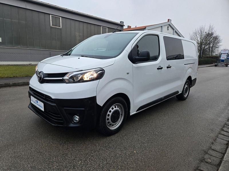 Gebraucht Toyota Proace 122 PS (89 kW) 2020 Weiß Van / Kleinbus