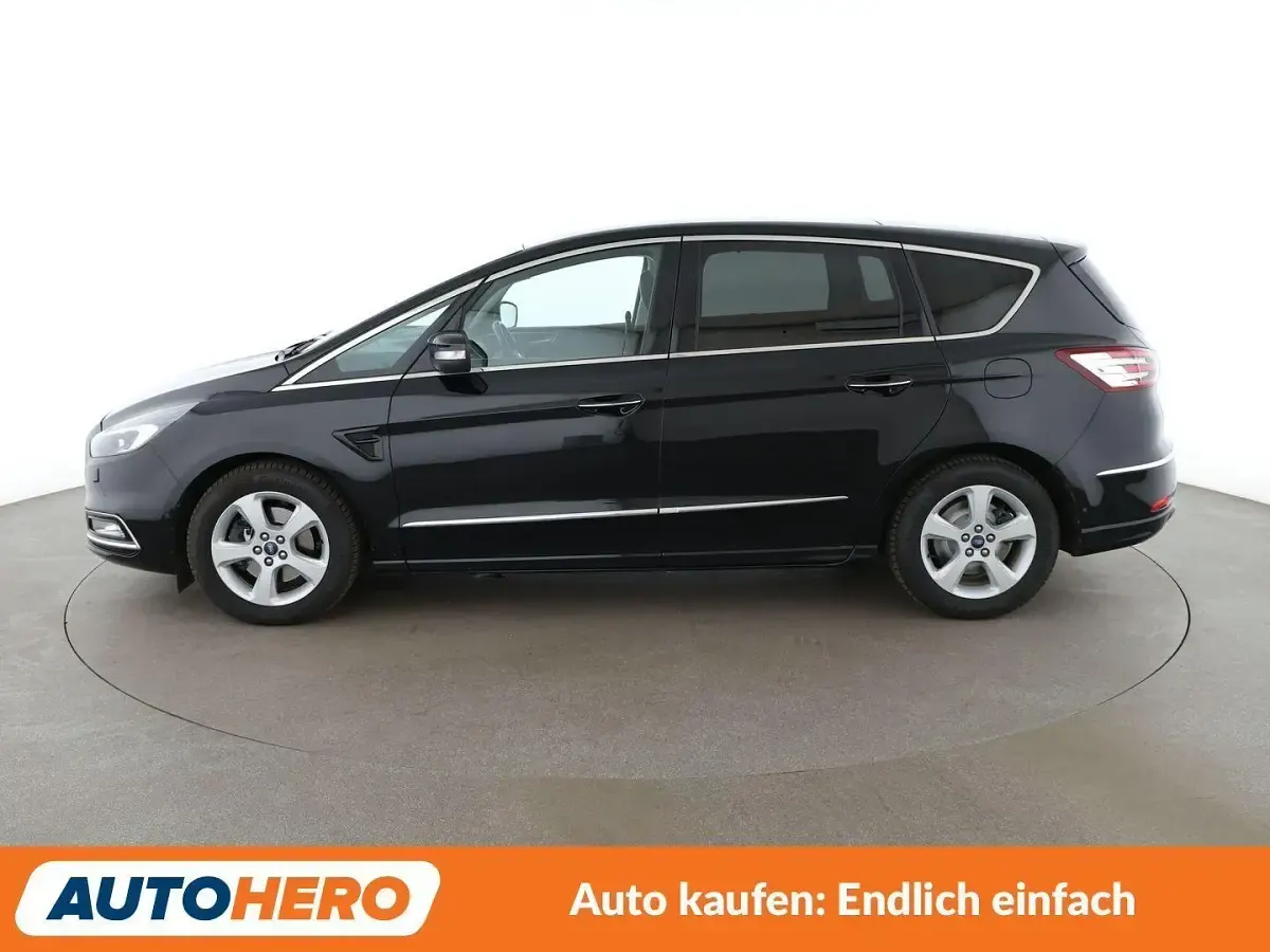 Gebraucht Ford S-MAX Vignale 239 PS (175 kW) 2018 Schwarz Van / Kleinbus