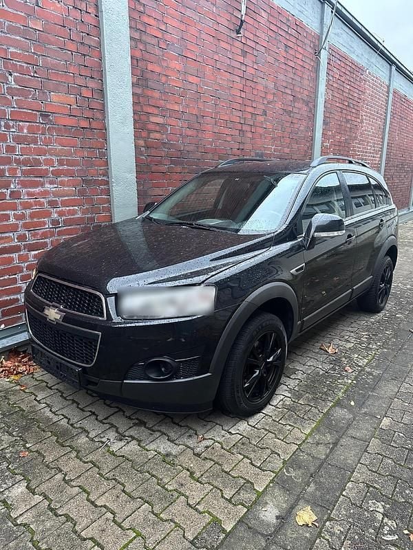 Schwarz Gebraucht 2012 Chevrolet Captiva SUV | 5.300 € (Guter Preis) - Bild 1/4