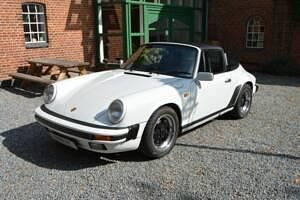 Weiß Gebraucht 1986 Porsche 911 Carrera Coupé | 78.000 € - Bild 1/4