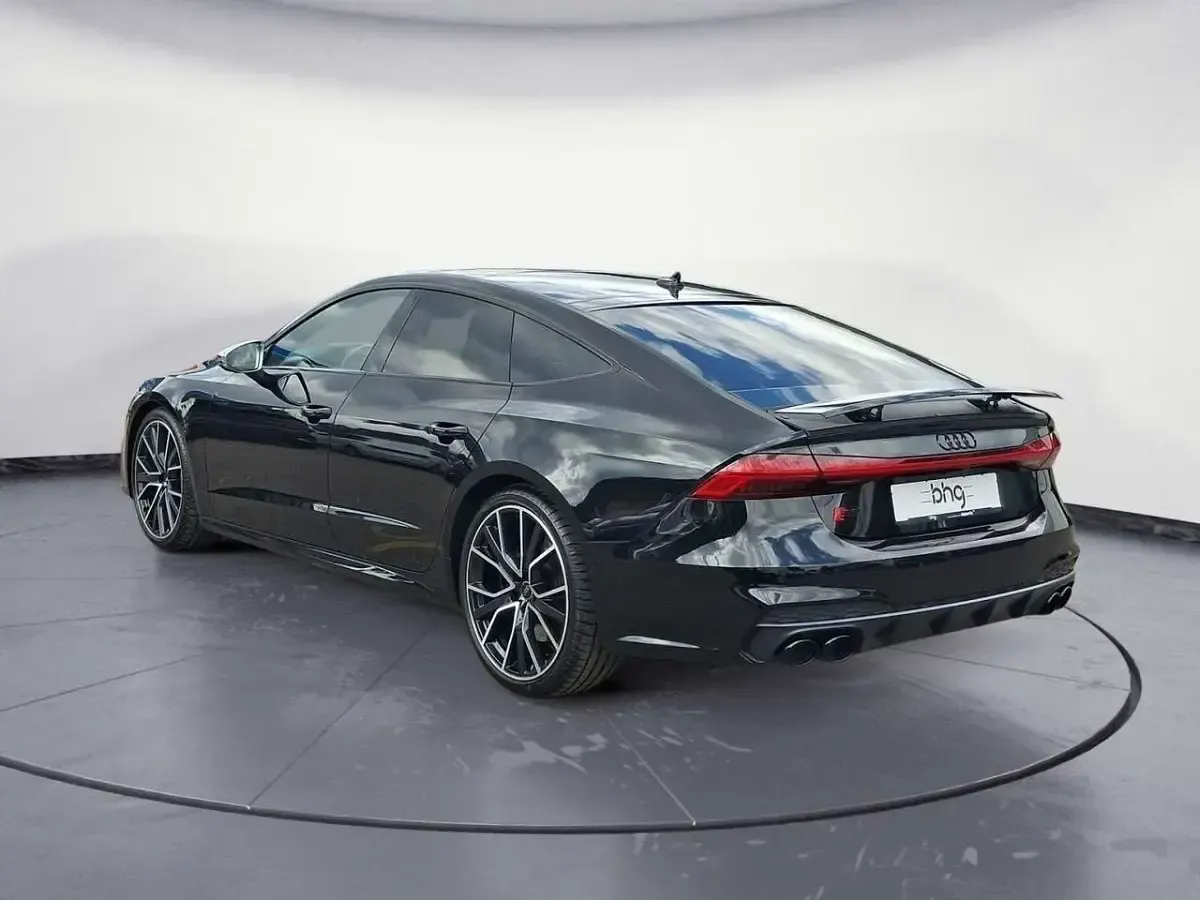 Gebraucht Audi S7 344 PS (253 kW) 2023 Mythosschwarz metallic Kleinwagen