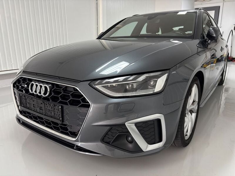 Grau Gebraucht 2020 Audi A4 S-Line Kombi | 24.350 € (Guter Preis) - Bild 1/4