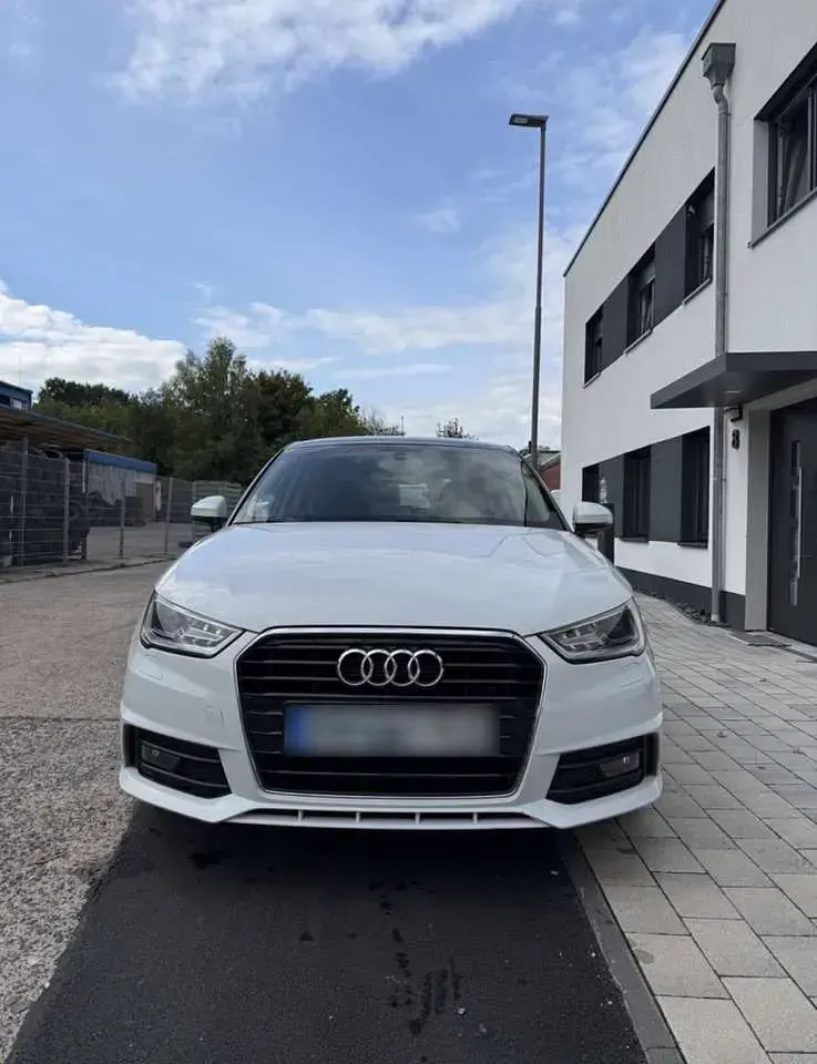 Gebraucht Audi A1 S-Line 95 PS (69 kW) 2016 Kleinwagen