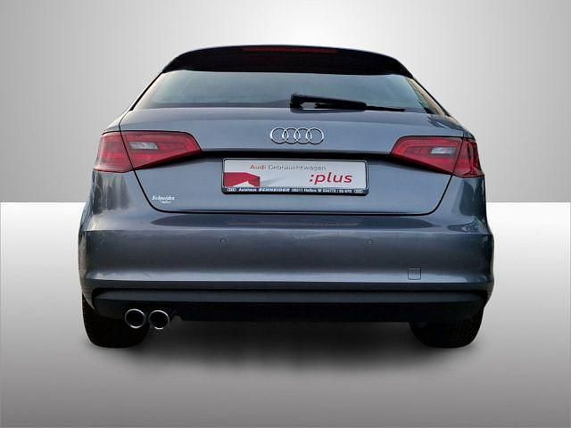 Gebraucht Audi A3 Comfort 125 PS (91 kW) 2015 Grau Limousine