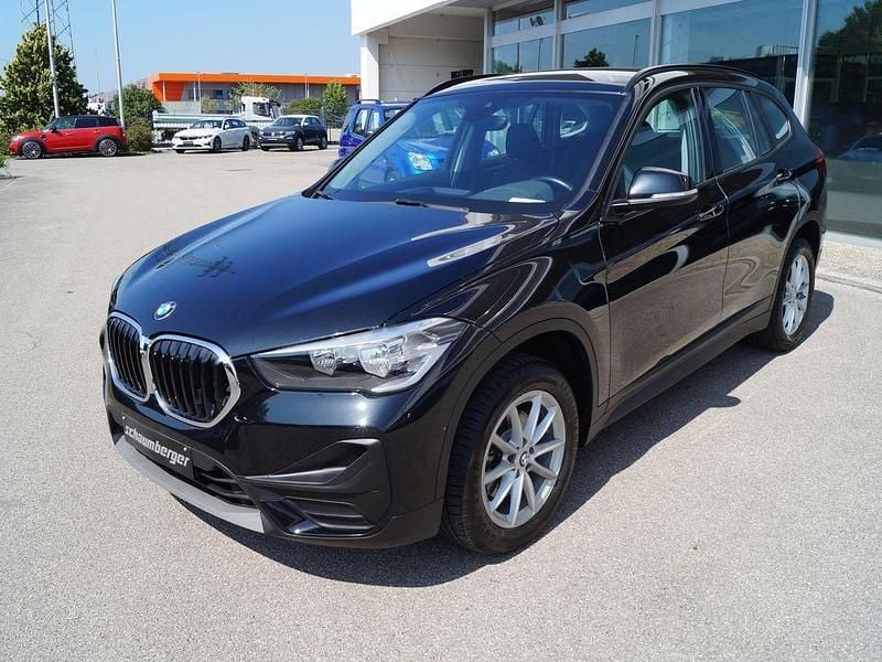 Używany BMW X1 Advantage 150 KM (110 kW) 2019 Czarny SUV