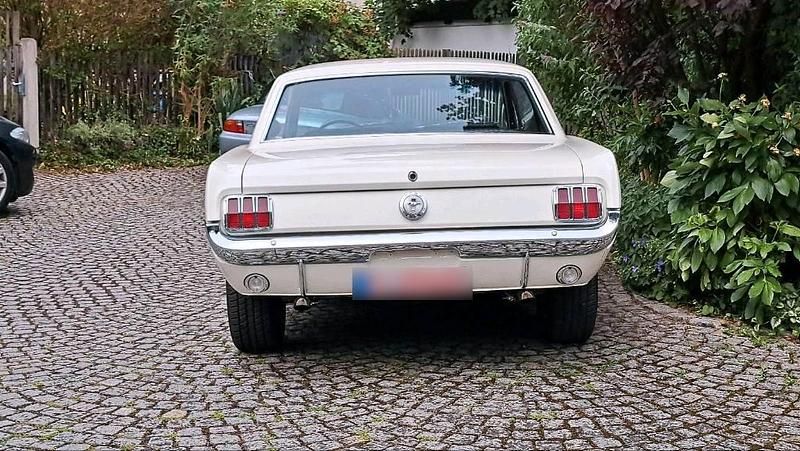Usata Ford Mustang 200 CV (147 kW) 1966 Bianco Coupé