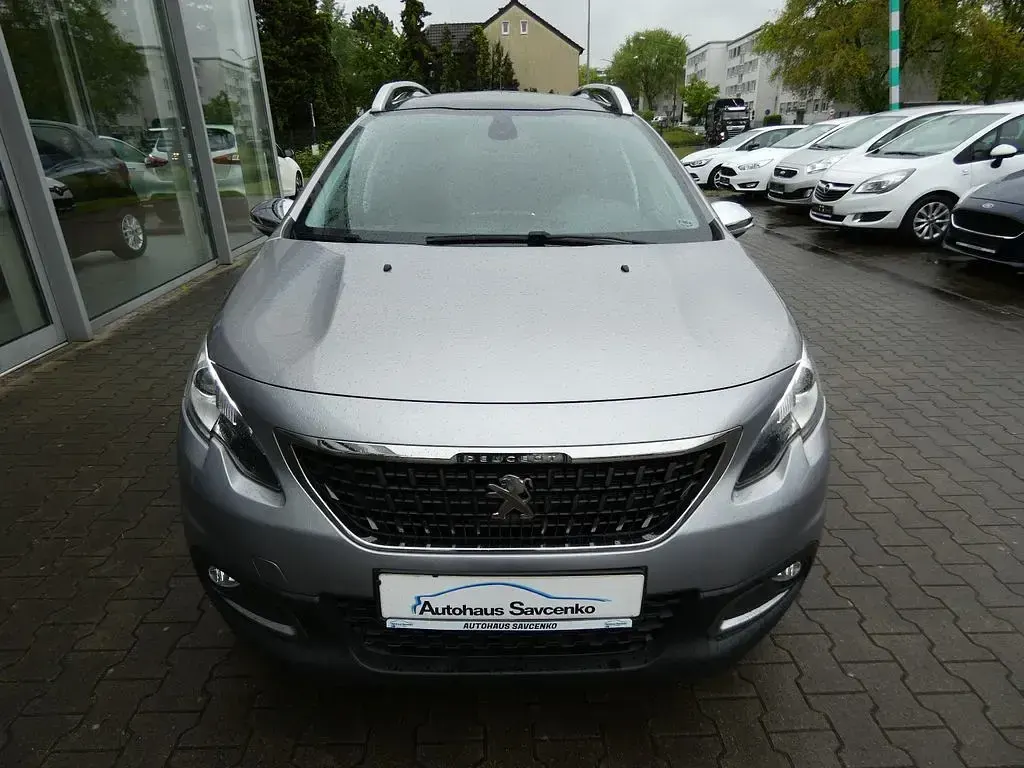 Gebraucht Peugeot 2008 Style 110 PS (80 kW) 2017 Silber SUV