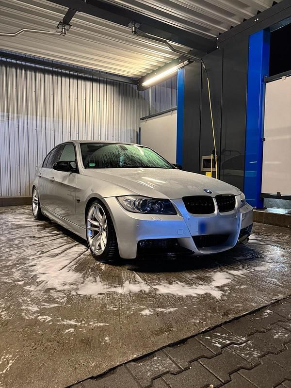 Gebraucht BMW 335 286 PS (210 kW) 2007 Silber Limousine