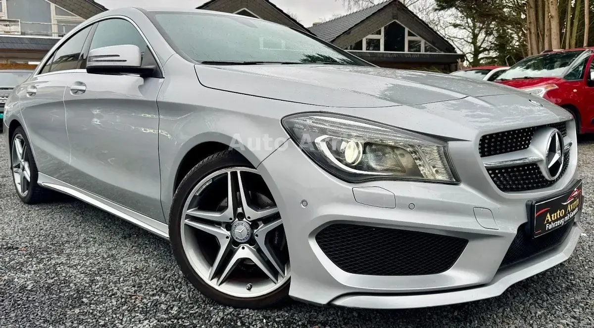 Gebraucht Mercedes CLA180 AMG 122 PS (89 kW) 2015 Weiß Limousine