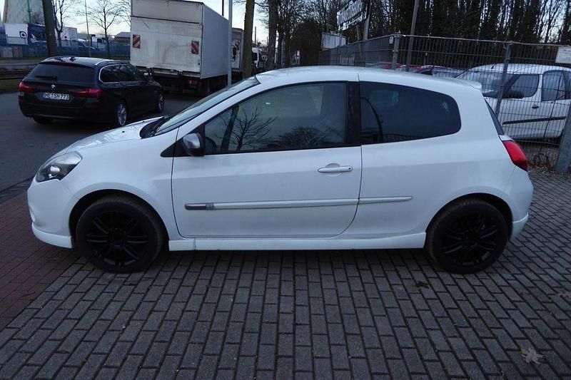 Gebraucht Renault Clio III GT 128 PS (94 kW) 2010 Weiß Kleinwagen