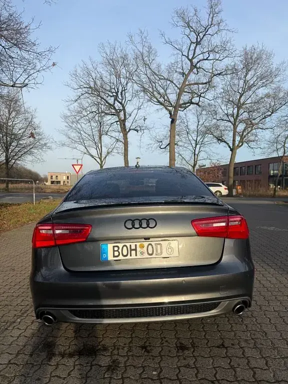 Gebraucht Audi A6 Comfort 313 PS (230 kW) 2014 Grau Limousine