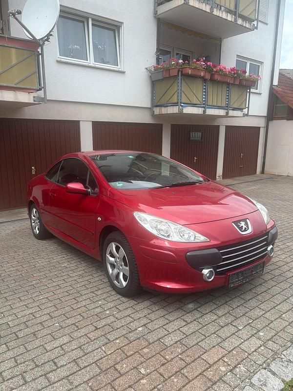 Rot Gebraucht 2006 Peugeot 307 CC Cabrio | 1.200 € (Superpreis) - Bild 1/4