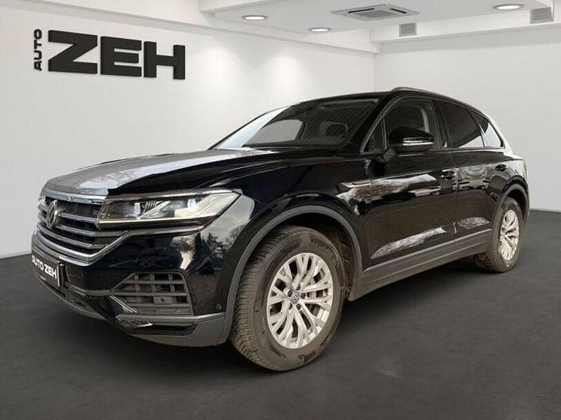 Ebenholzschwarz Gebraucht 2018 VW Touareg SUV | 35.950 € (Guter Preis) - Bild 1/4