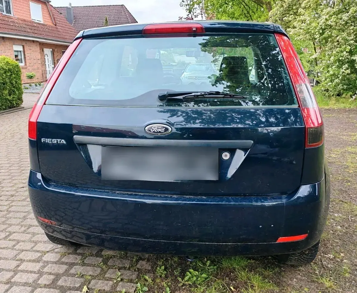 Gebraucht Ford Fiesta 60 PS (44 kW) 2005 Blau Kleinwagen